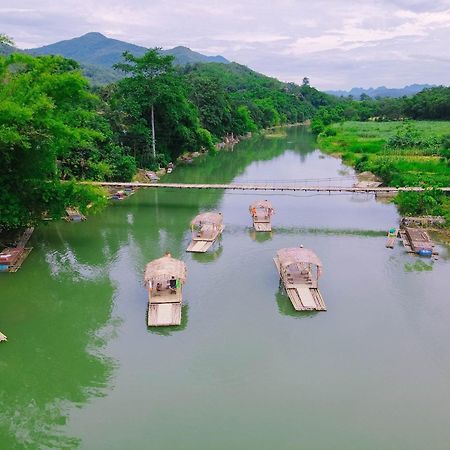 Thai House Pu Luong - Century Old Stilt House With Terrace Views Huong Ba Thuoc Zewnętrze zdjęcie