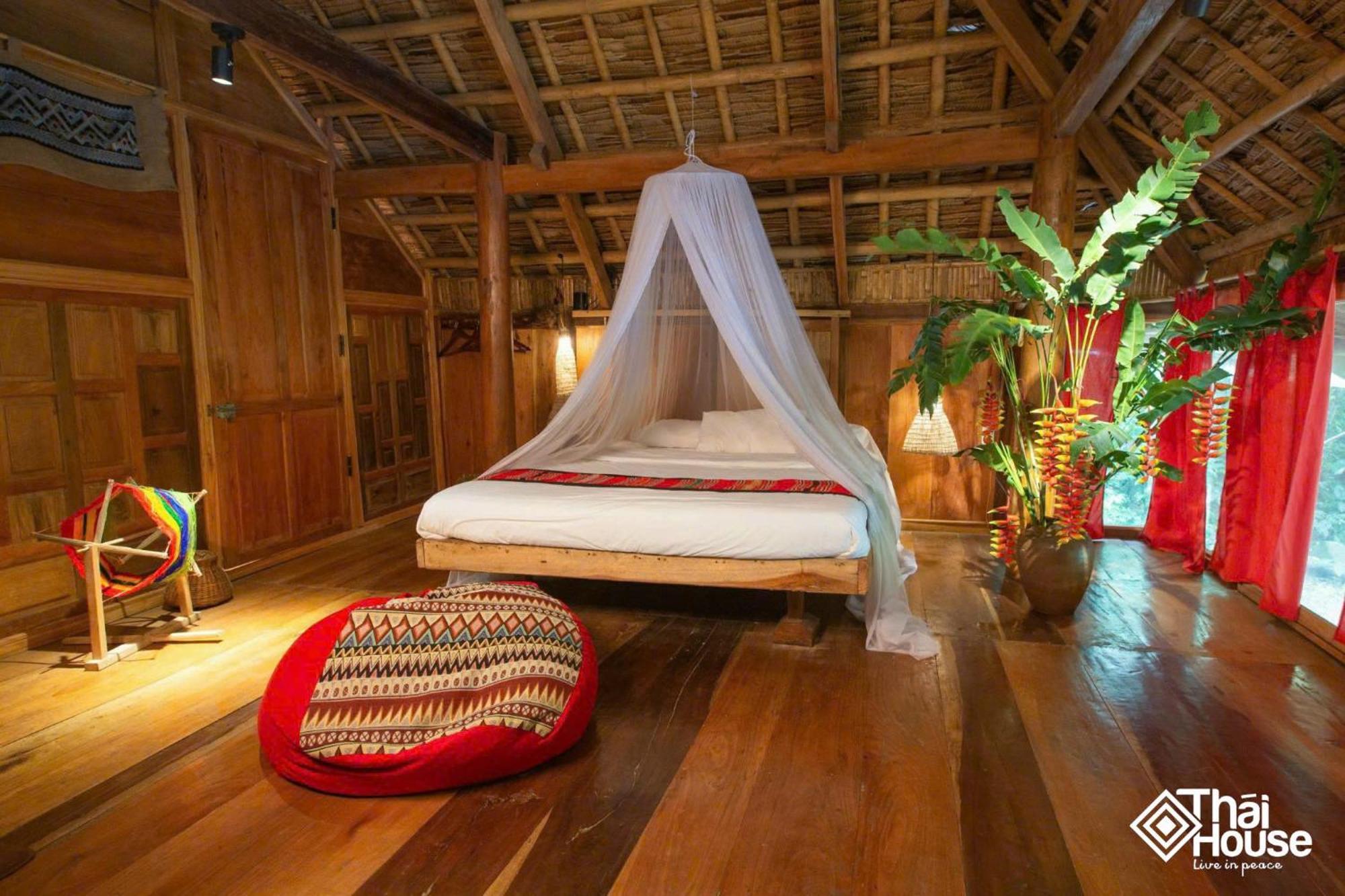 Thai House Pu Luong - Century Old Stilt House With Terrace Views Huong Ba Thuoc Zewnętrze zdjęcie