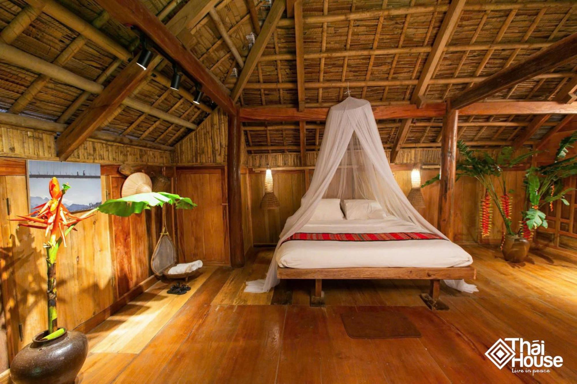 Thai House Pu Luong - Century Old Stilt House With Terrace Views Huong Ba Thuoc Zewnętrze zdjęcie