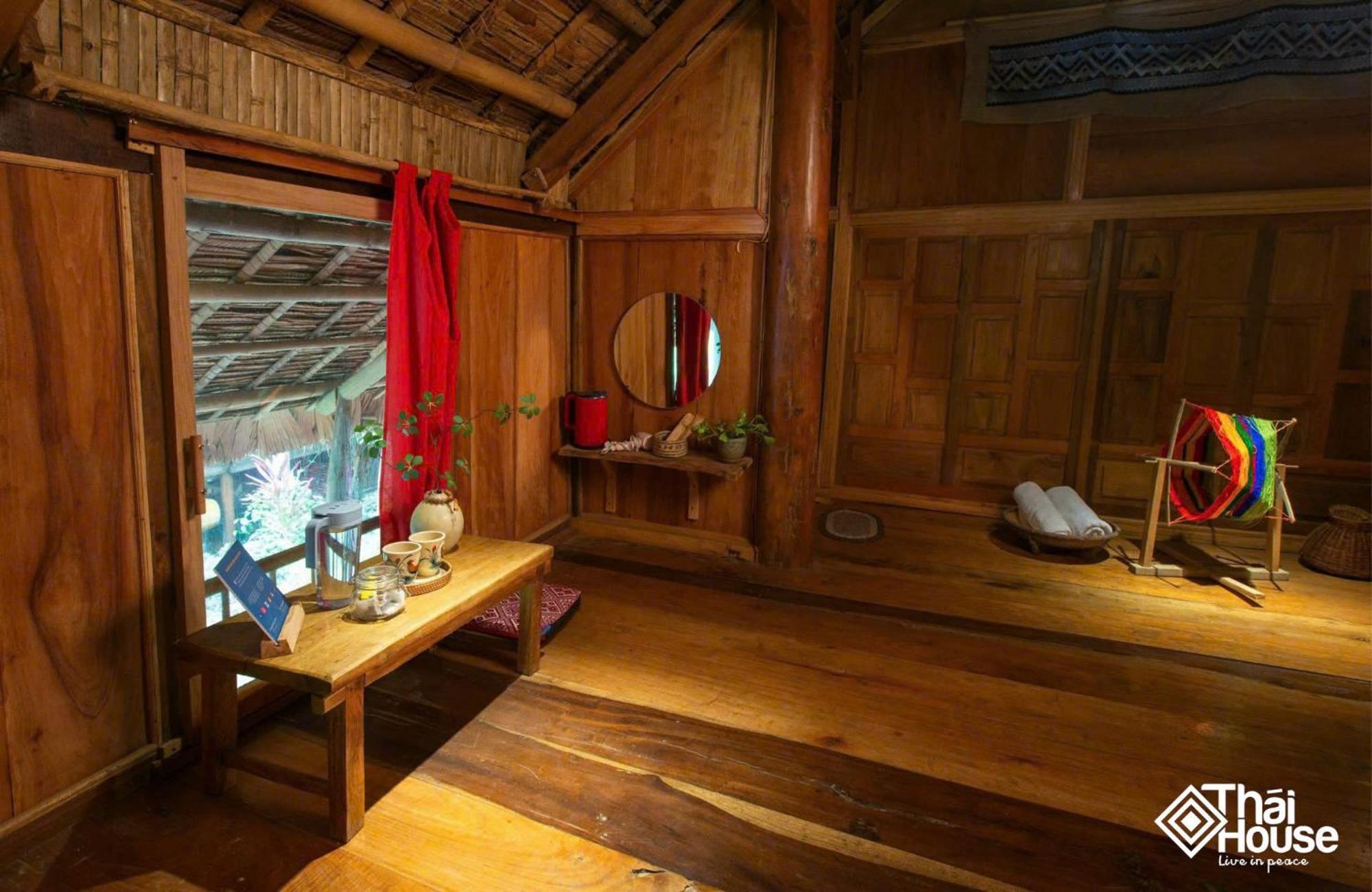 Thai House Pu Luong - Century Old Stilt House With Terrace Views Huong Ba Thuoc Zewnętrze zdjęcie